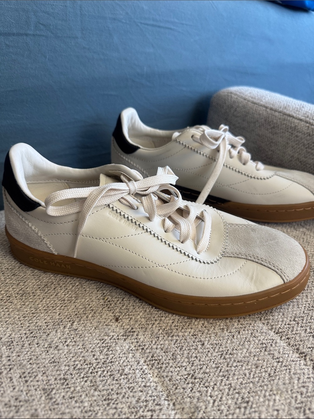 NWT Cole Haan Off-White Leather & Suede Sneakers with Gum Sole